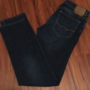 AE Jeans